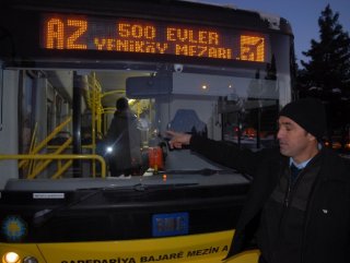 Diyarbakır’da kurşunlar otobüse isabet etti